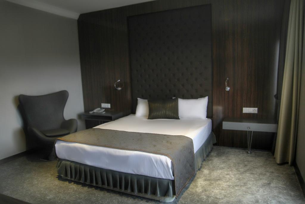 Koza Millenyum Hotel&Spa アンカラ エクステリア 写真